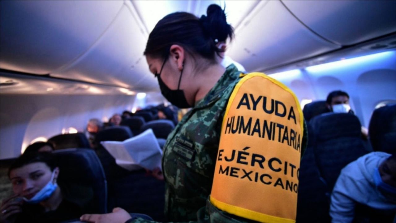 CNNE 1164282 - ¿que dificultades enfrentan los mexicanos para huir de ucrania?