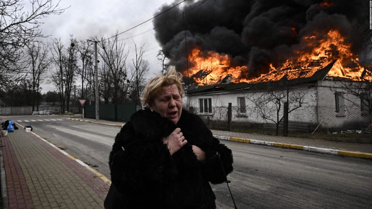 CNNE 1164407 - la odisea de una boliviana en kyiv en medio de la guerra