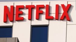 CNNE 1165036 - netflix y mas gigantes tecnologicas suspenden servicios en rusia