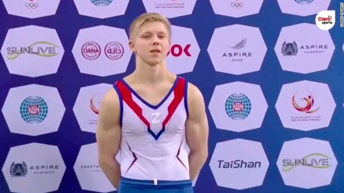 El atleta ruso Ivan Kuliak se llevó el bronce en las barras paralelas en la Copa Mundial de Gimnasia Artística, en Doha, Qatar.