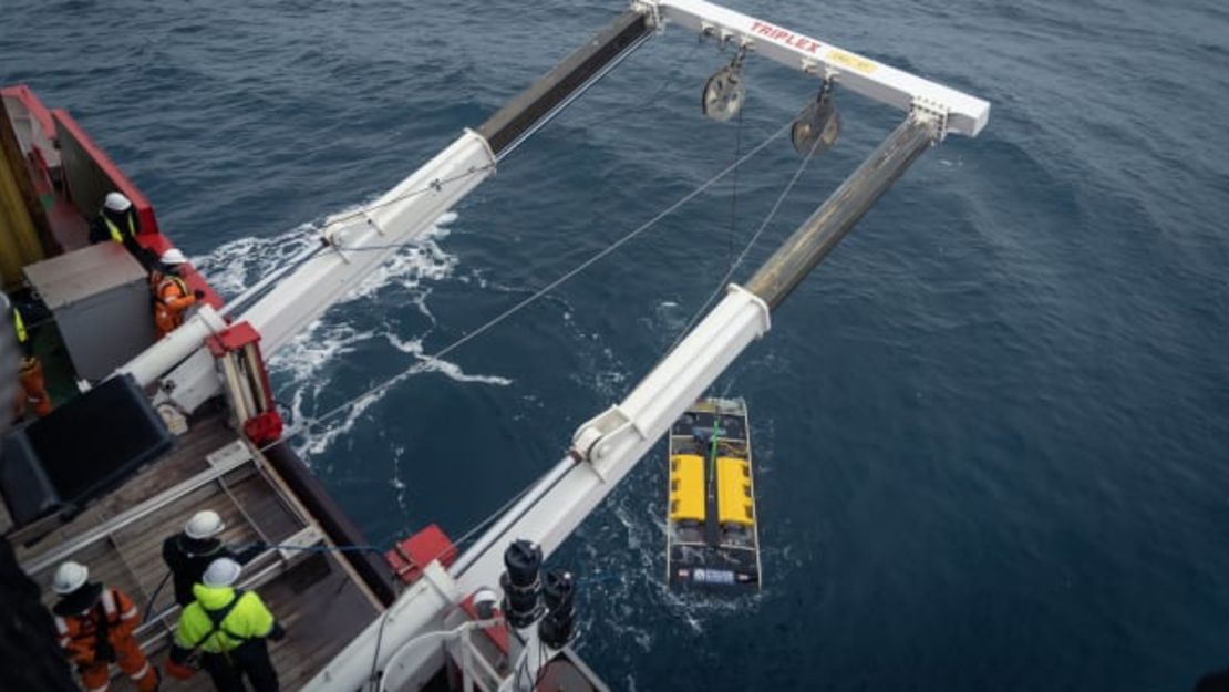 La tripulación del Endurance22 utilizó embarcaciones de búsqueda submarina fabricadas específicamente para ayudarlos a localizar los restos del naufragio.Crédito: Falklands Maritime Heritage Trust y Nick Birtwistle