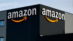 CNNE 1167126 - las acciones de amazon estan a punto de ser mas baratas