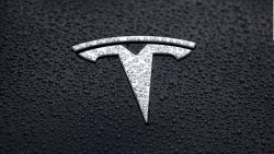 CNNE 1169516 - ¿lograra tesla la conduccion autonoma?