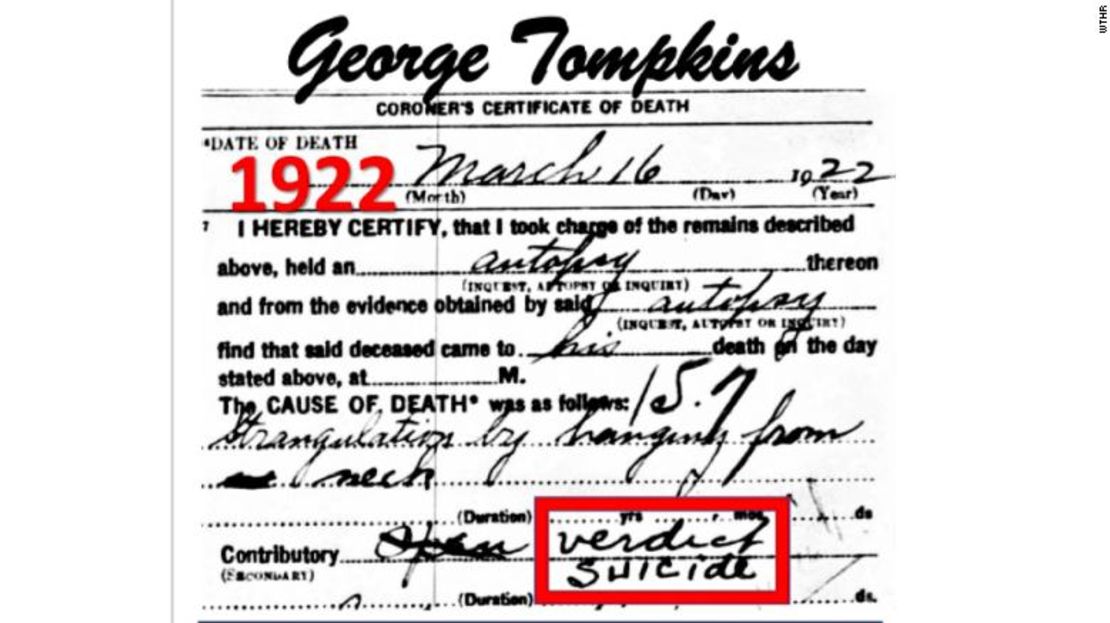 La muerte de George Tompkins fue considerada originalmente como un suicidio, a pesar de que fue encontrado colgado con las manos atadas, lo que indicaba que se trataba de un linchamiento.