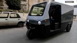 CNNE 1171631 - conoce las ventajas de este vehiculo fabricado en tunez