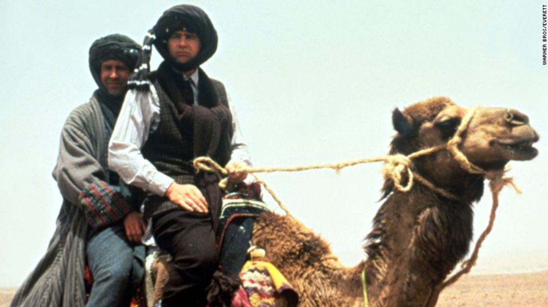 Dan Aykroyd y Chevy Chase en la película de 1985 "Spies Like Us"