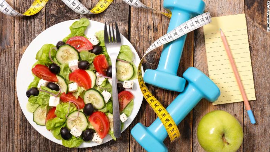 La forma en que comemos, nos ejercitamos y nos relacionamos con nuestro cuerpo suele estar influenciada por la cultura de la dieta, una trampa que puede aumentar las actitudes negativas hacia los demás y hacia nosotros mismos, dicen los expertos.