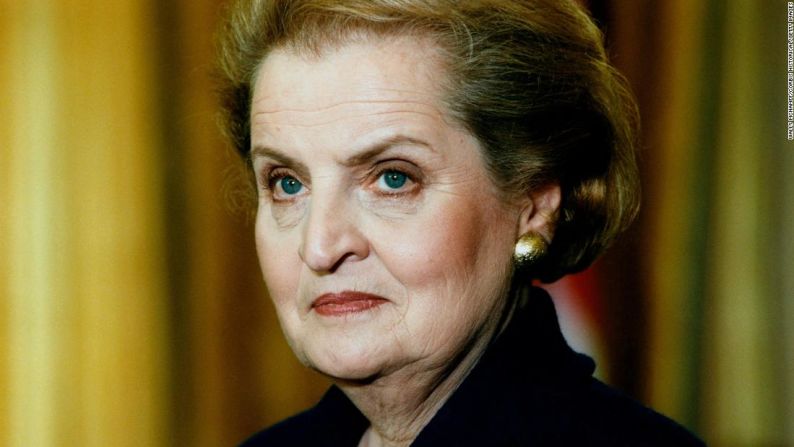 Madeleine Albright falleció a los 84 años el 23 de marzo de 2022. Fue la primera mujer secretaria de Estado de Estados Unidos y ayudó a dirigir la política exterior occidental tras la Guerra Fría.