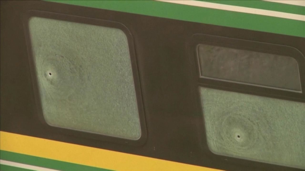 CNNE 1178716 - al menos 8 muertos tras el ataque a un tren en nigeria