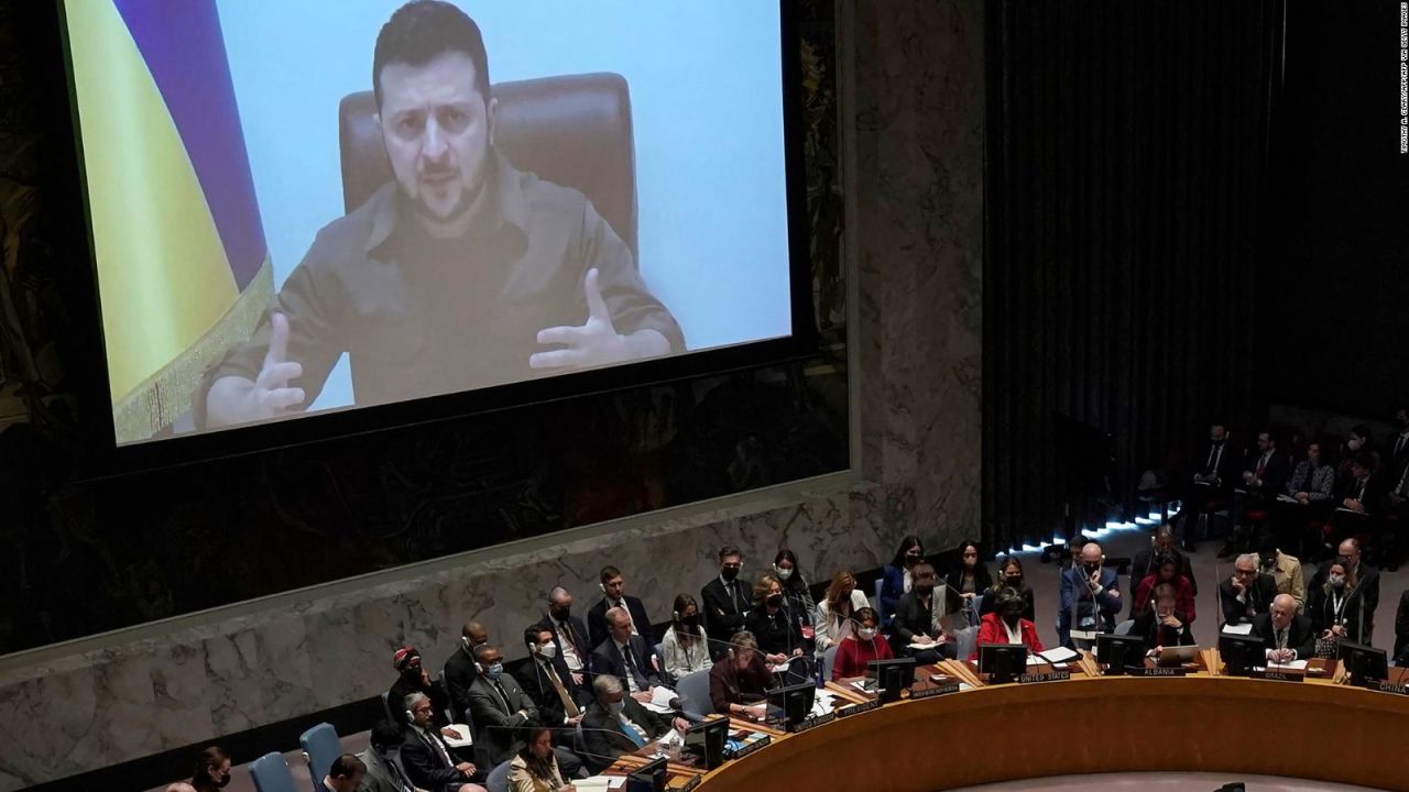 CNNE 1182075 - "mataron a familias enteras"- zelensky detalla las atrocidades en ucrania