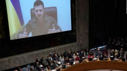 CNNE 1182075 - "mataron a familias enteras"- zelensky detalla las atrocidades en ucrania