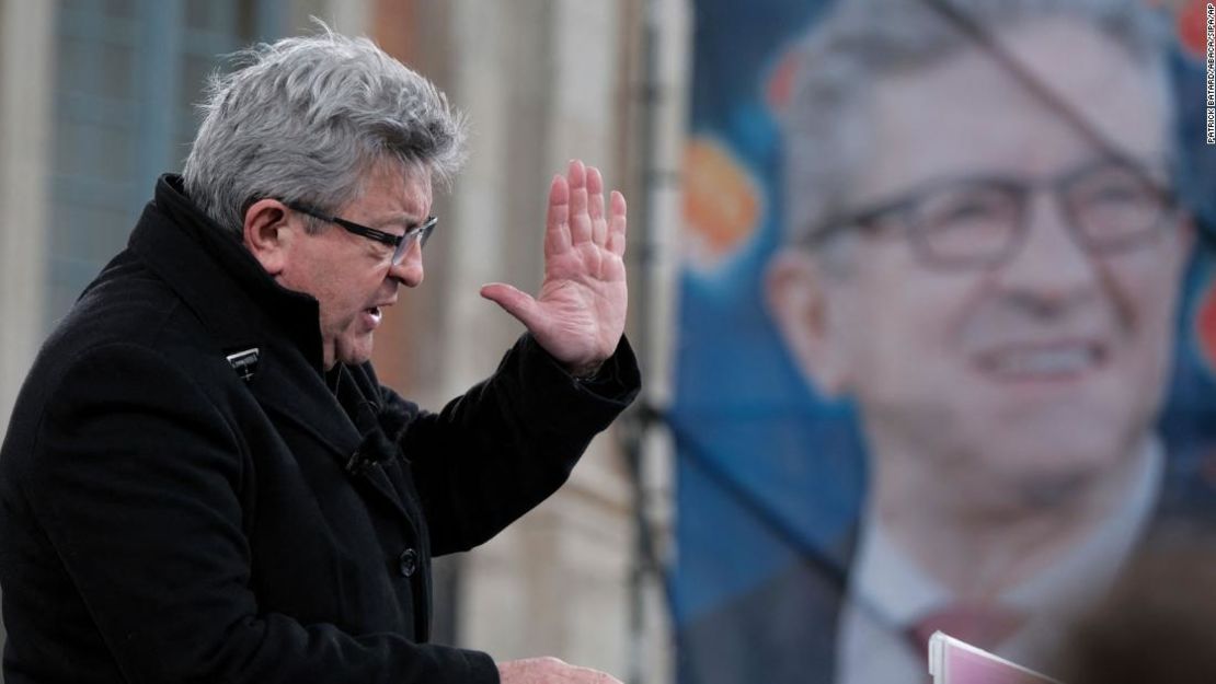 El candidato de ultraizquierda Jean-Luc Melenchon ocupa actualmente el tercer lugar en las encuestas antes de la primera vuelta de las elecciones presidenciales del domingo.