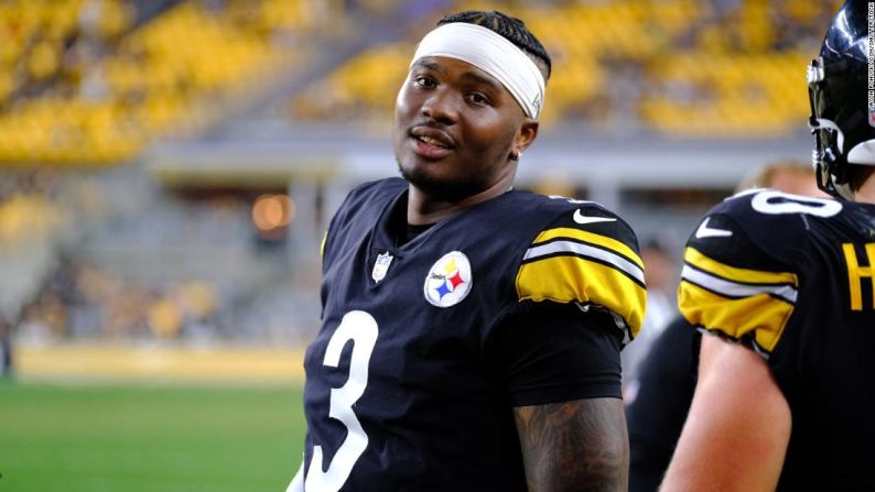 El mariscal de campo de los Pittsburgh Steelers, Dwayne Haskins, fue atropellado por un camión de basura en Florida, informó la policía el 9 de abril.