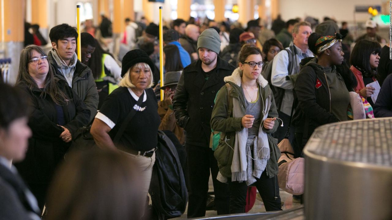 CNNE 1186009 - atlanta tiene el aeropuerto mas transitado en todo el mundo