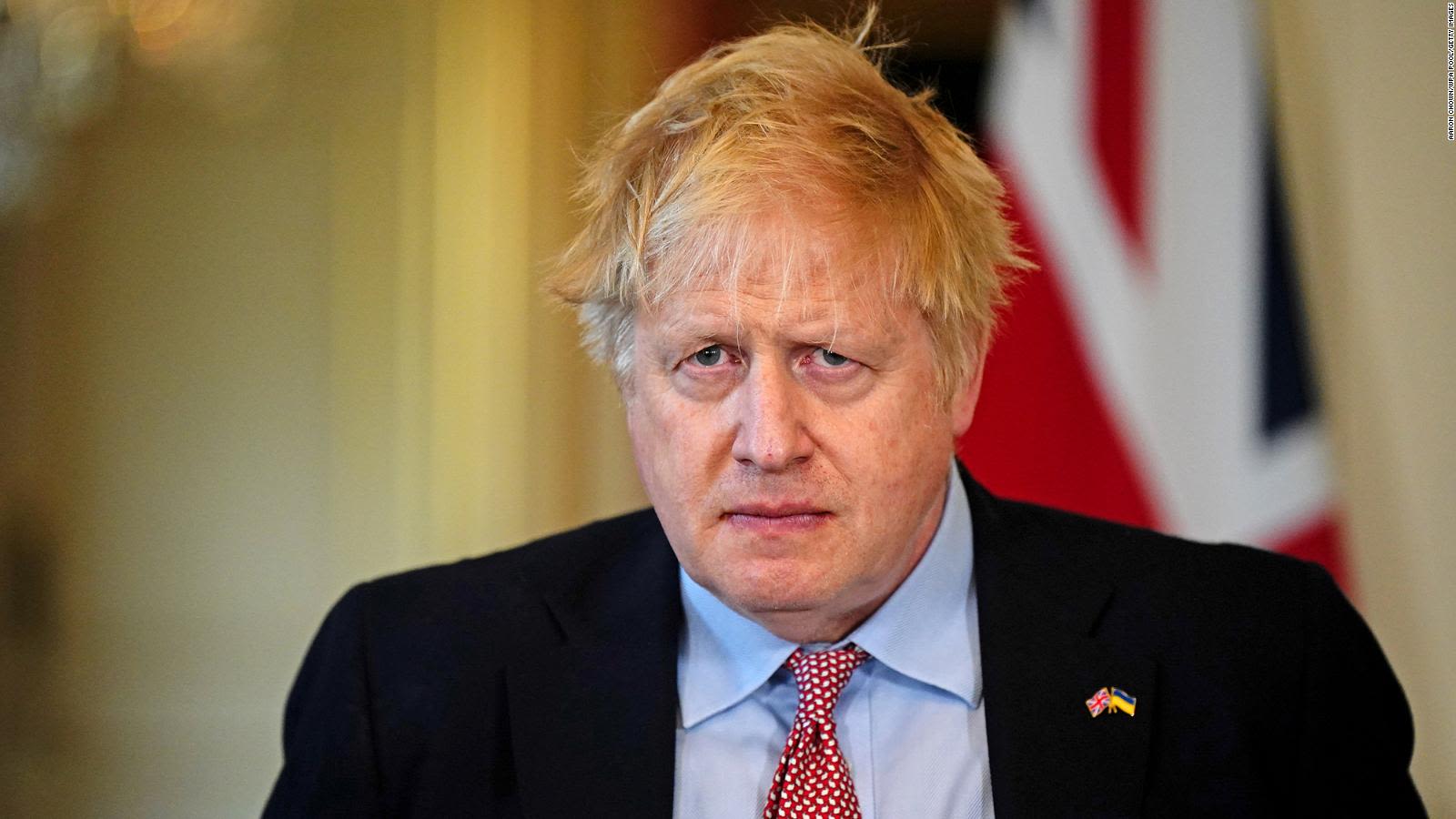 Boris Johnson recibe multa por realizar fiestas mientras el país estaba en confinamiento obligatorio
