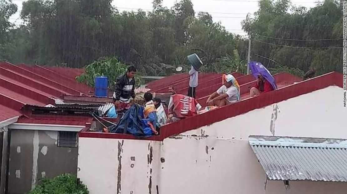 Daños causados por la tormenta tropical Megi en Visayas Occidental, Filipinas.