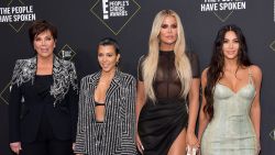 CNNE 1189946 - las kardashian-jenner y su gran festejo del domingo de pascua