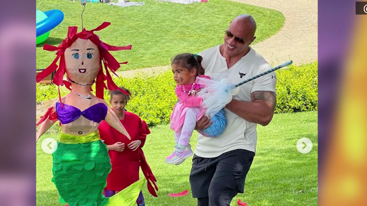 CNNE 1190489 - the rock comparte celebra el cumpleanos de su pequena hija tia