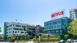 CNNE 1191212 - ¿como piensa recuperarse netflix tras perder suscriptores?