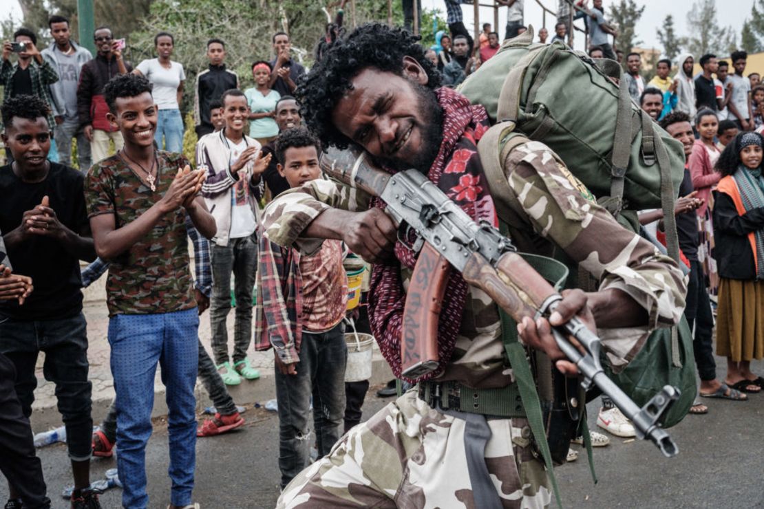 Un combatiente del Frente de Liberación del Pueblo de Tigray (TPLF) en Mekelle, el 30 de junio de 2021.