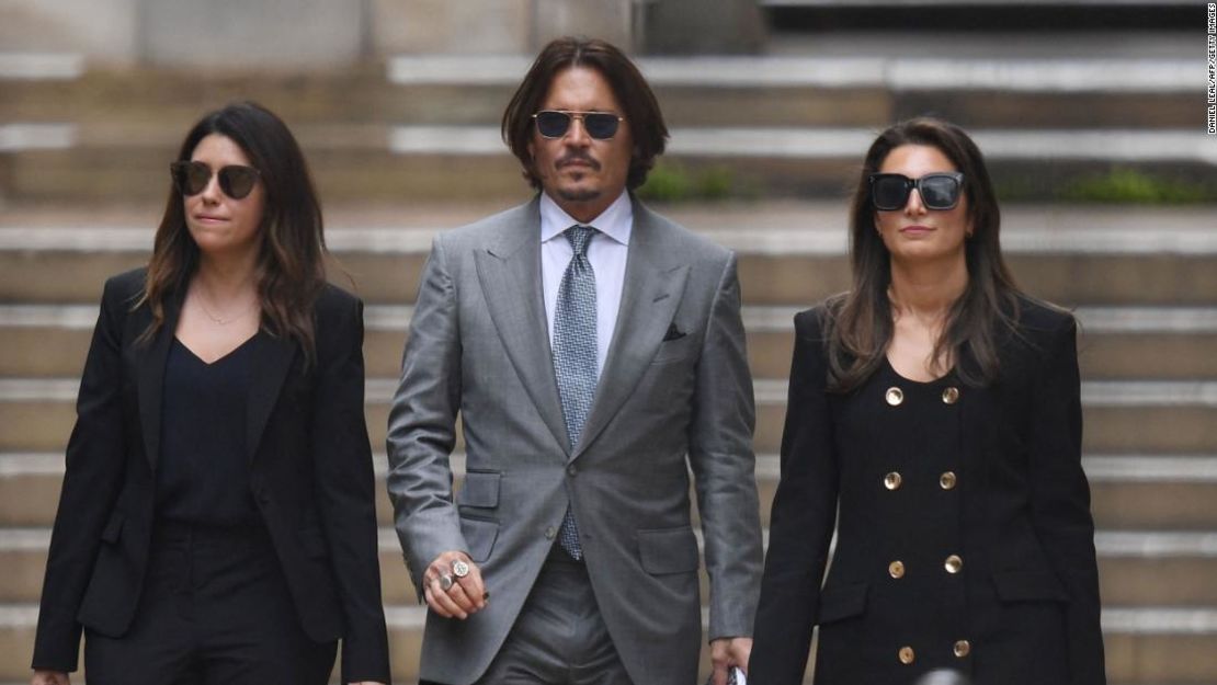 Johnny Depp durante su caso por difamación en Londres en 2020.