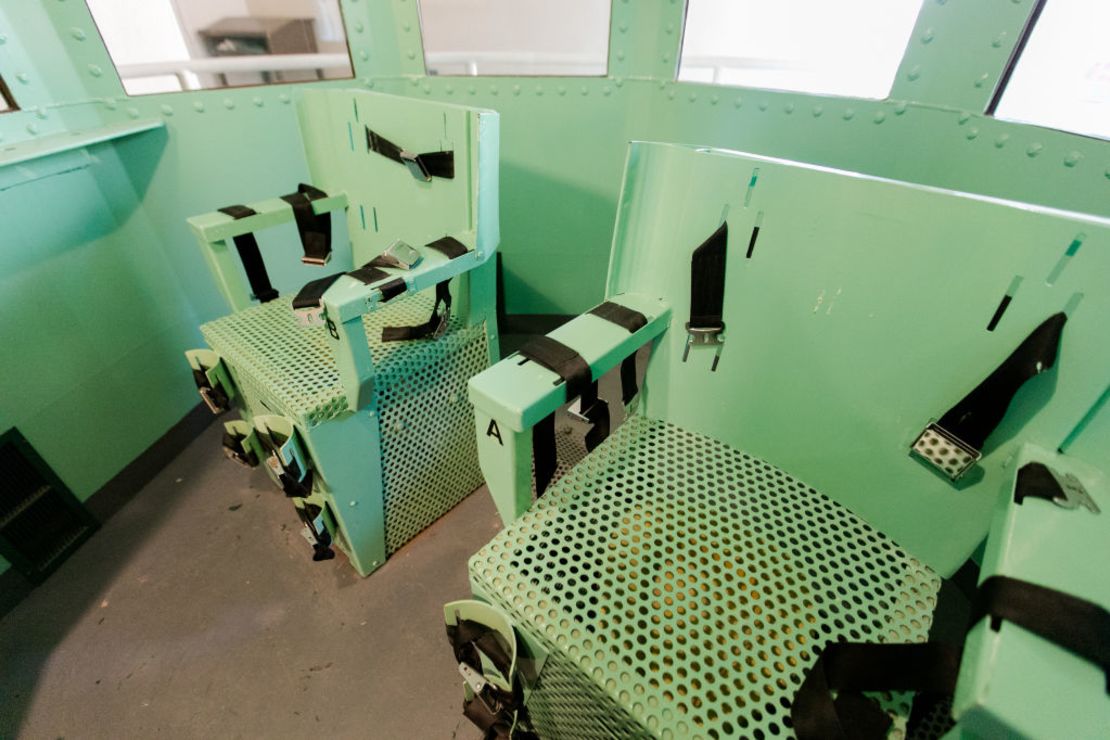 En esta foto se ve la cámara de gas del corredor de la muerte de San Quentin antes de ser desmantelada en la prisión estatal de San Quentin, en California, el 13 de marzo de 2019.