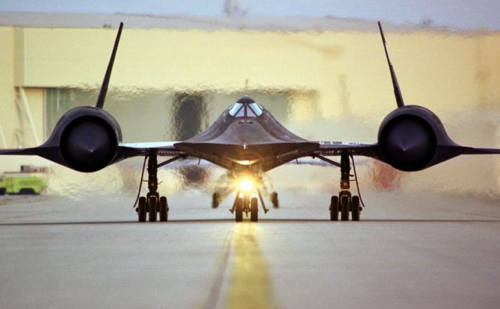 El Blackbird todavía ostenta varios récords de aviación. En 1990 voló de costa a costa de EE.UU., de Los Ángeles a Washington, en 67 minutos. Conoce más en la galería. Crédito: NASA