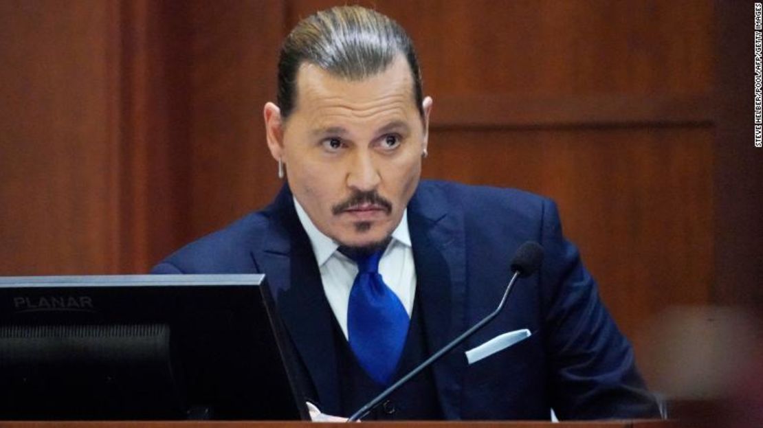 Johnny Depp declarando el 25 de abril.