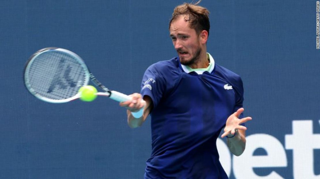 El actual campeón del US Open, Daniil Medvedev, no podrá competir en Wimbledon este año.