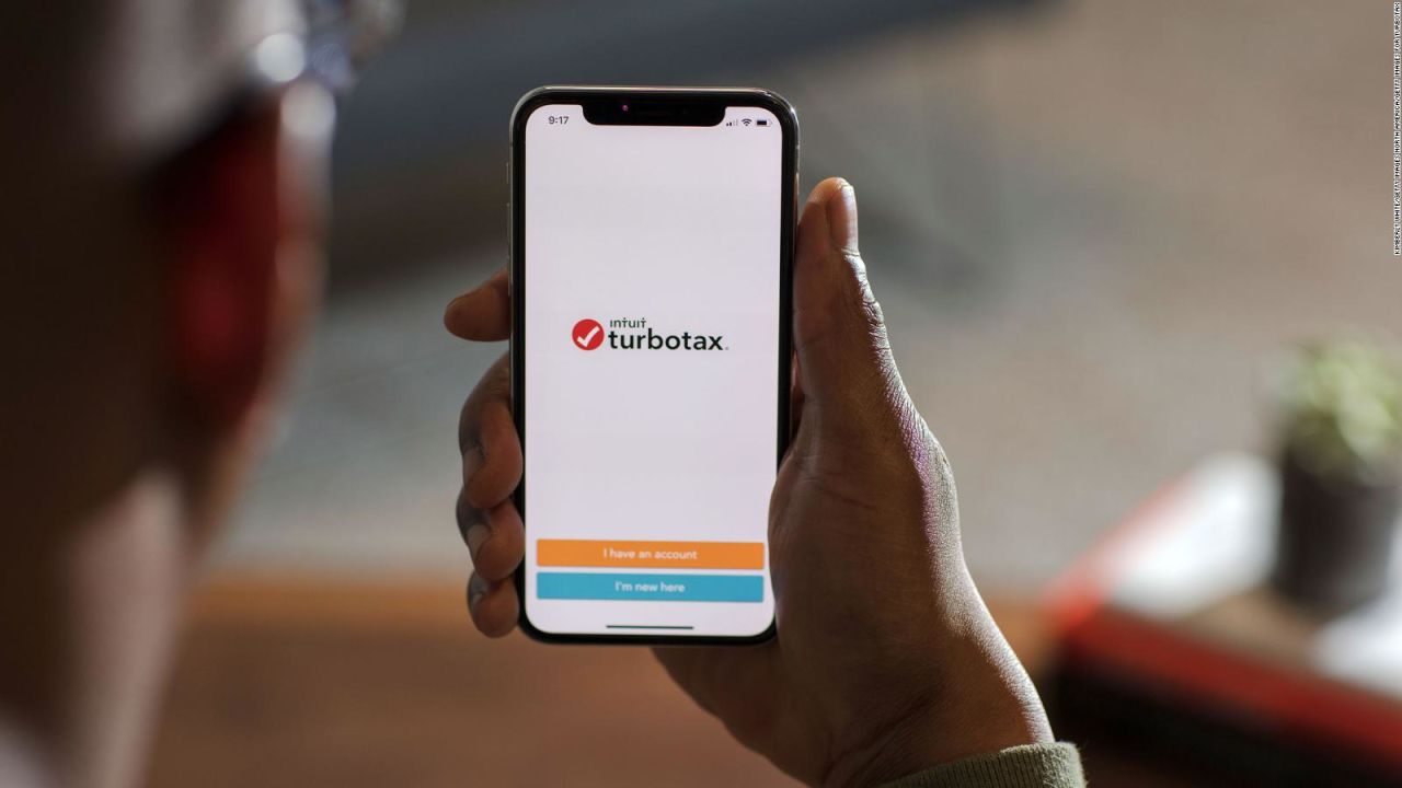 CNNE 1202636 - turbotax pagara us$ 141 millones a clientes- conoce por que