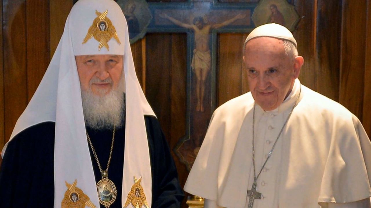 CNNE 1202662 - ¿que papel juega la iglesia en la guerra de rusia?