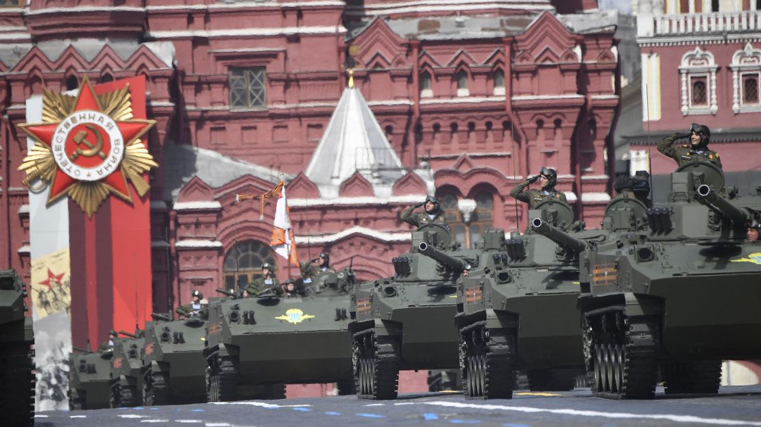 Russian servicemen ride military vehicles during the Victory Day military parade at Red Square in central Moscow on May 9, 2022. - Russia celebrates the 77th anniversary of the victory over Nazi Germany during World War II. (Photo by Alexander NEMENOV / AFP)