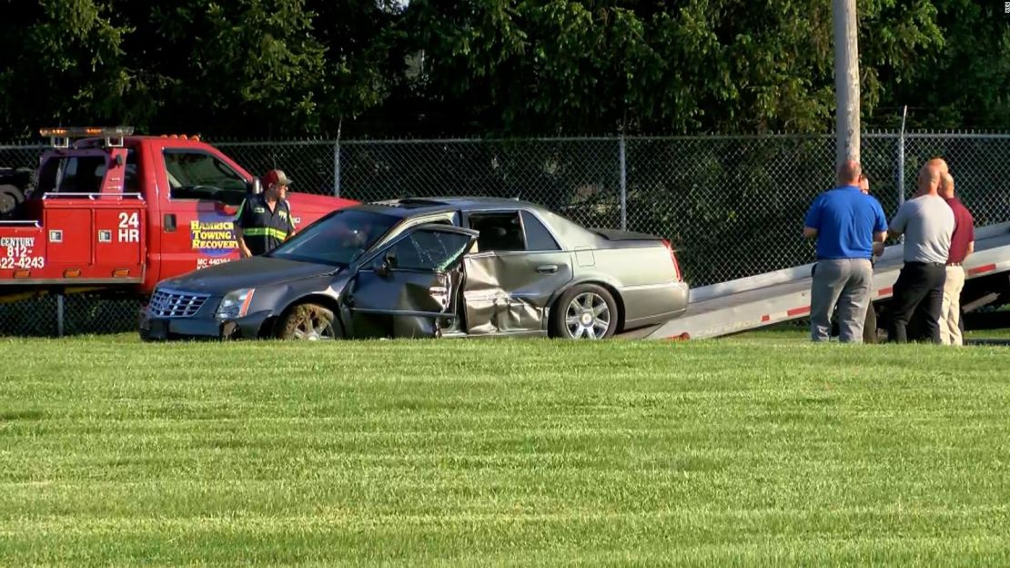 La escena al final de la persecución policial en Evansville, Indiana.