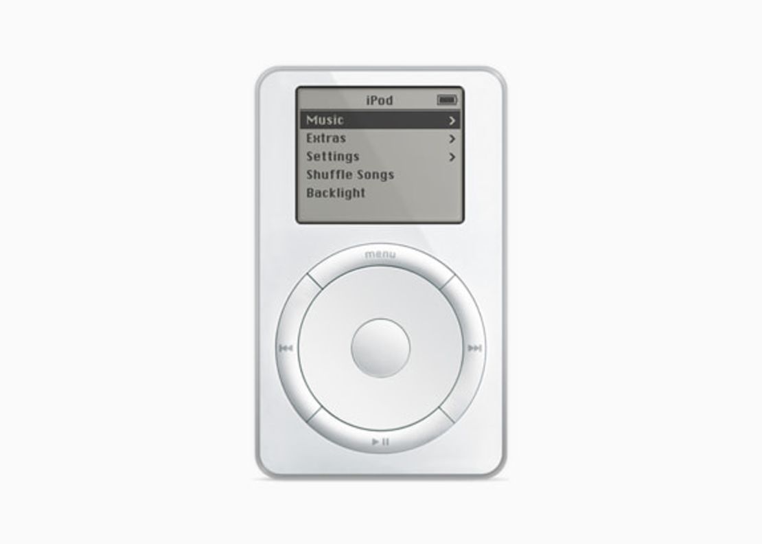 El iPod original, presentado el 23 de octubre de 2001, fue el primer reproductor de MP3 con capacidad para nada menos que 1.000 canciones y 10 horas de autonomía en un diseño de solo 185 gramos. Fuente: Apple