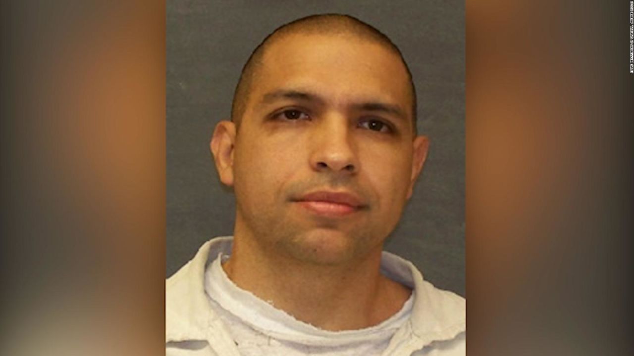 CNNE 1206832 - 5 cosas- buscan a asesino que huyo de prision en texas