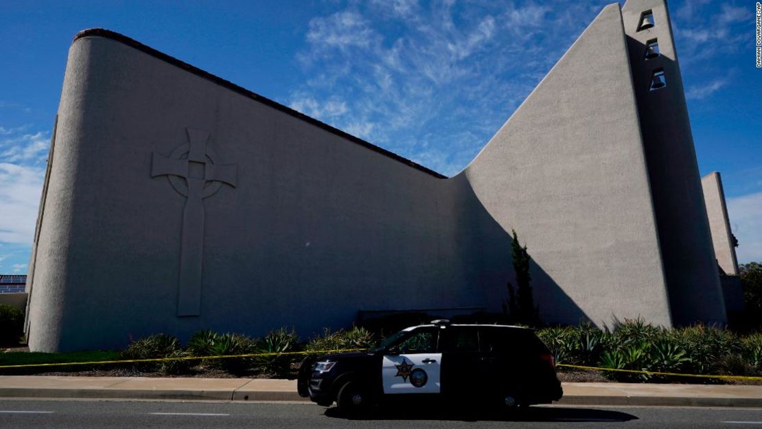 El tiroteo ocurrió durante un almuerzo de recepción en honor a un expastor de una congregación taiwanesa que usa la iglesia, dijo un líder del presbiterio.