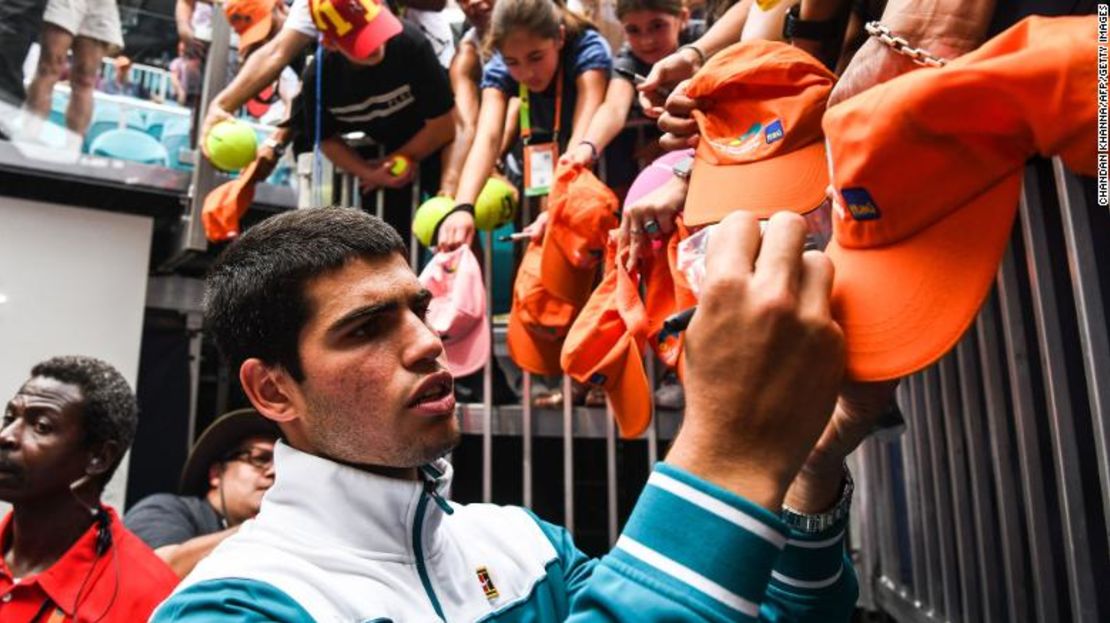 El joven tenista español se ha convertido en una gran estrella en su país.