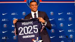 CNNE 1211816 - mbappe devela detalles de su extension con el psg