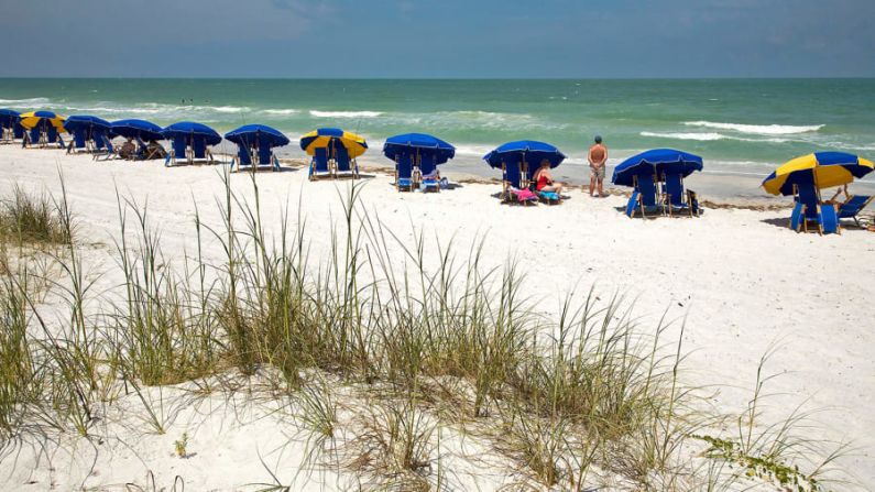 2. Parque Estatal de Caladesi, Dunedin/Clearwater, Florida: la playa, de un blanco intenso, se compone de arena de cuarzo cristalina, y el agua es atractivamente clara. Crédito: Craig Litten/AP