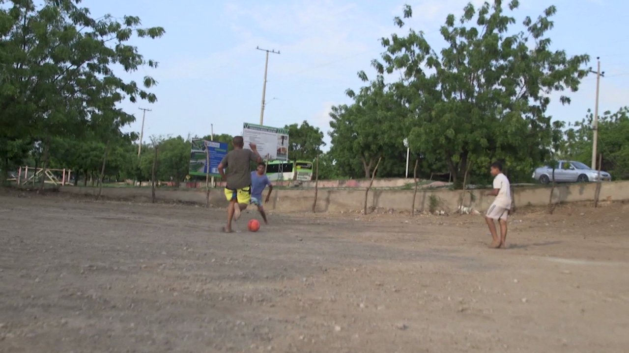 CNNE 1213791 - entre cancha de tierra y mina de carbon, asi se forjo diaz