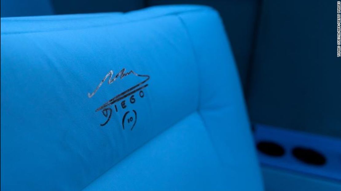 Detalle de un asiento en el interior de la aeronave.