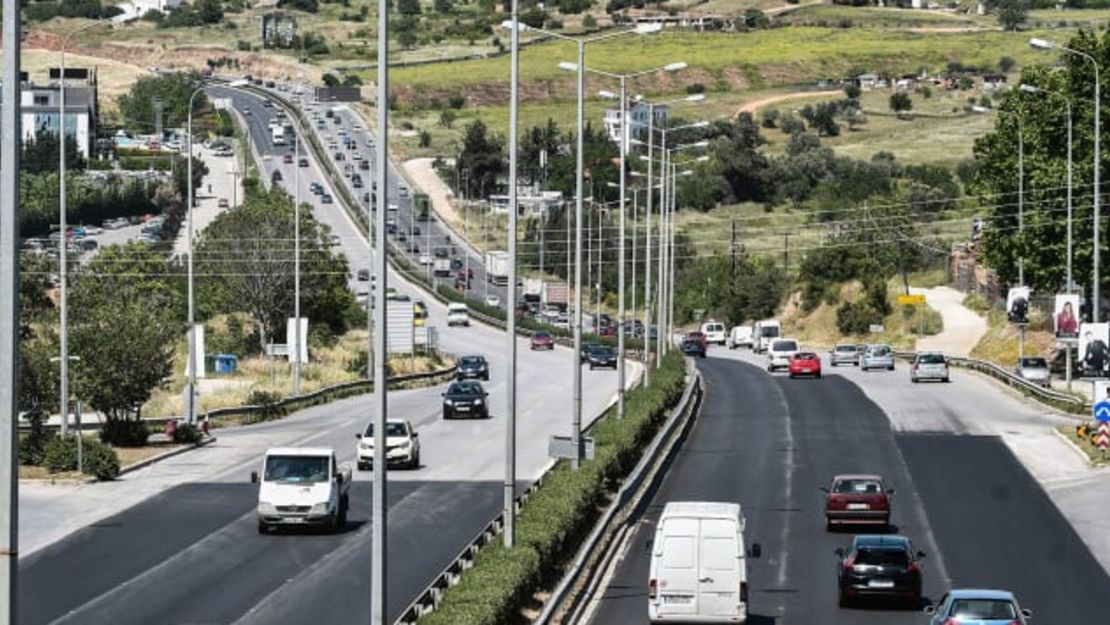 Los conductores griegos (en la foto, en Tesalónica) fueron los más críticos con los demás, aunque admitieron ser los que más infringieron las normas.Crédito: Sakis Mitrolidis/AFP/Getty Images