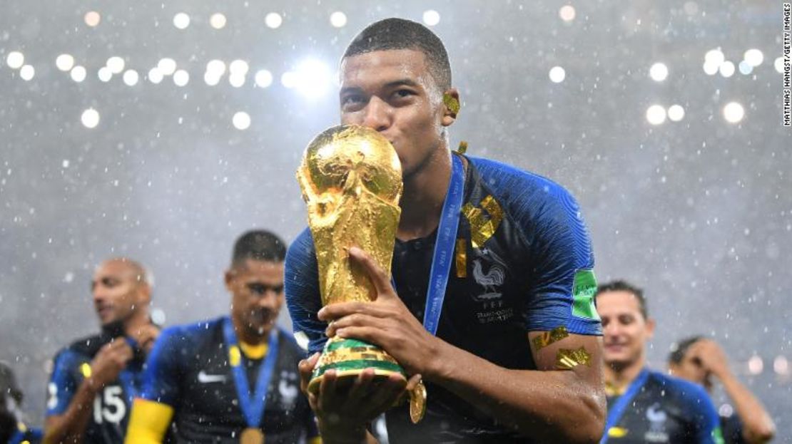 Mbappé fue una pieza fundamental en la selección francesa ganadora del Mundial, marcando un gol en la final en la que Francia venció a Croacia por 4-2.