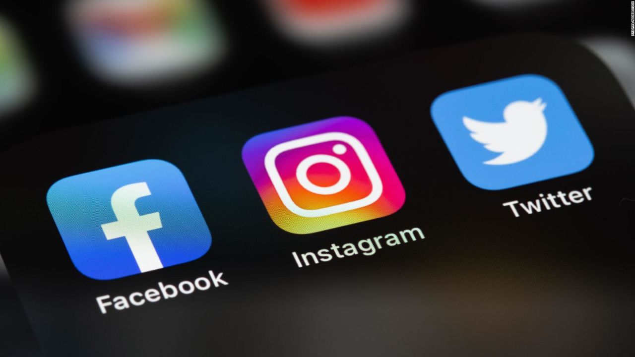 CNNE 1217292 - corte suprema bloquea temporalmente ley de texas sobre redes sociales