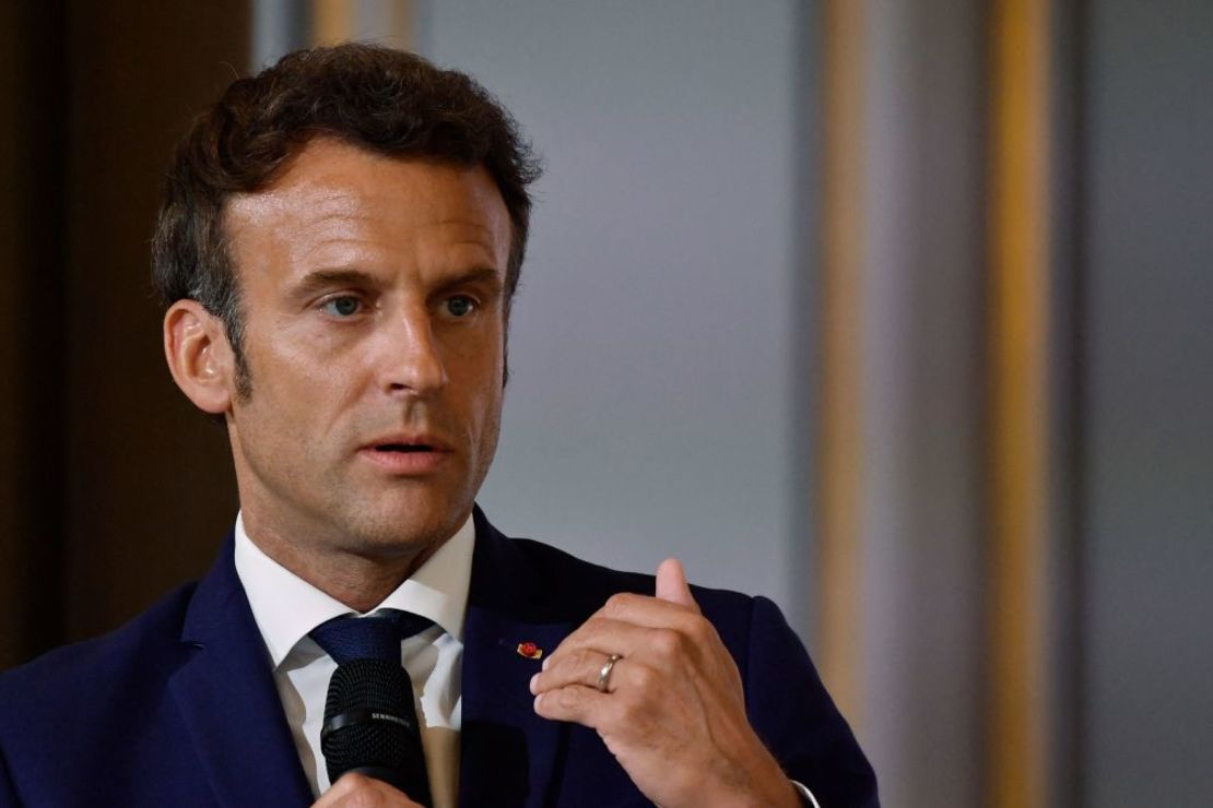 El presidente de Francia, Emmanuel Macron, en el Palacio del Eliseo en Paris, el 3 de junio de 2022.