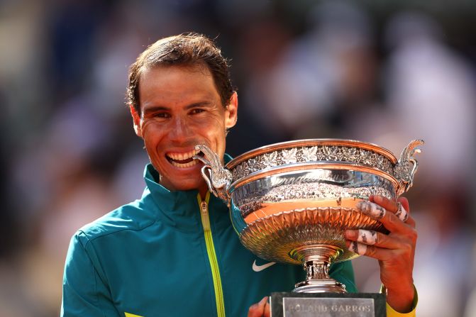 2022: A sus 36 años, el español logró su decimocuarto título tras una cómoda final contra el noruego Casper Ruud en tres sets seguidos. Crédito: Brunskill/Getty Images