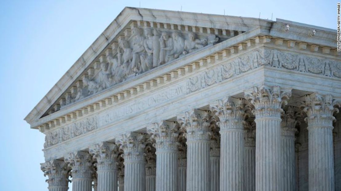 La Corte Suprema impidió que la ley de Texas entrara en vigor en una decisión inicial.