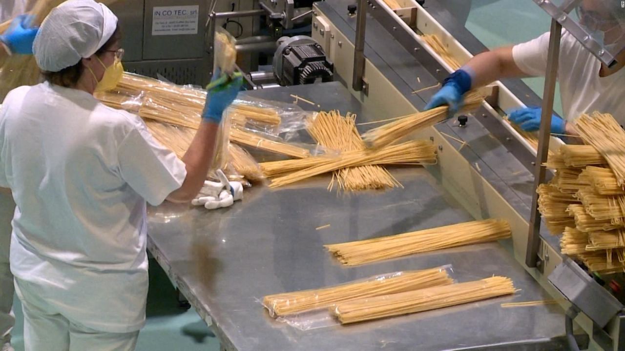 CNNE 1221465 - las razones por las que los precios de la pasta se disparan en italia