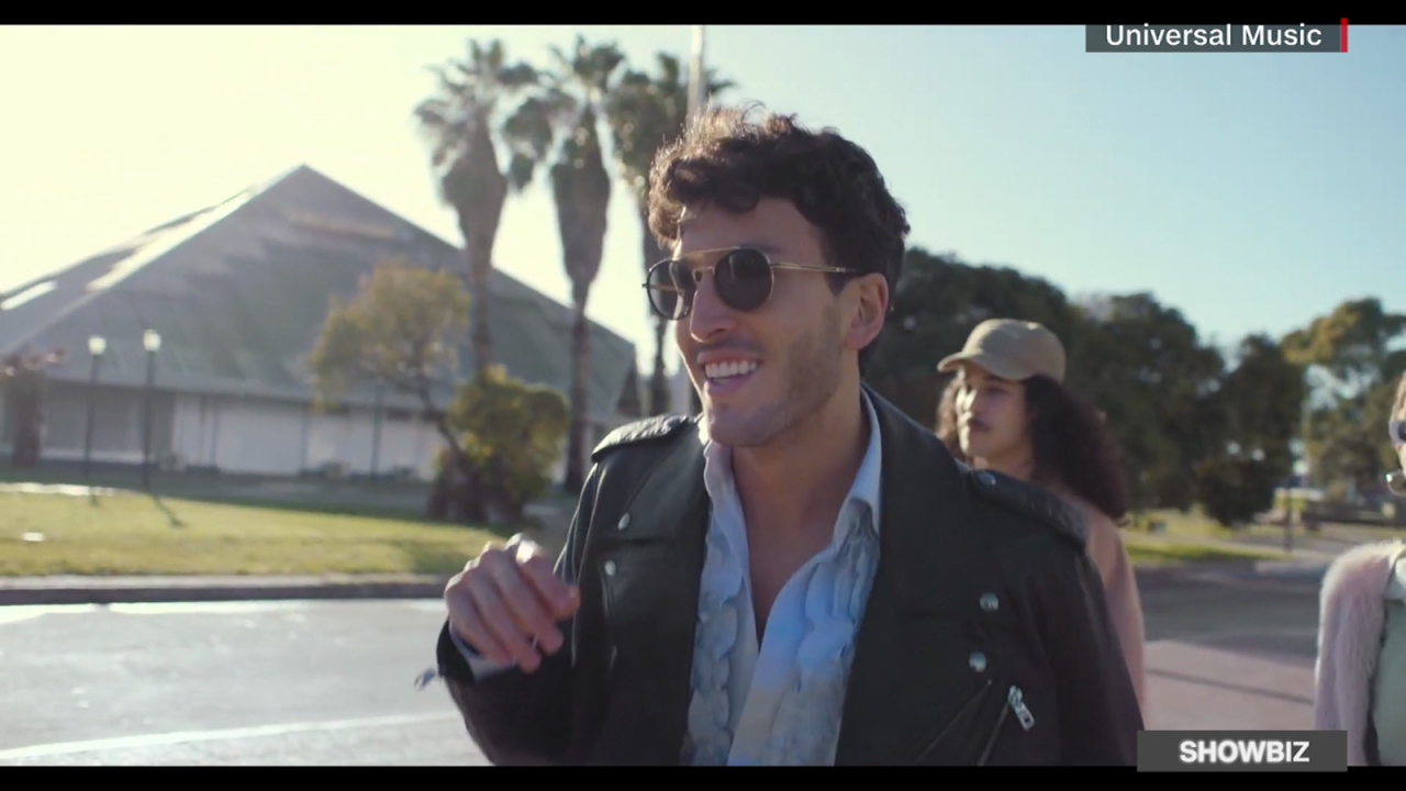 CNNE 1222120 - "tv", el nuevo tema de sebastian yatra