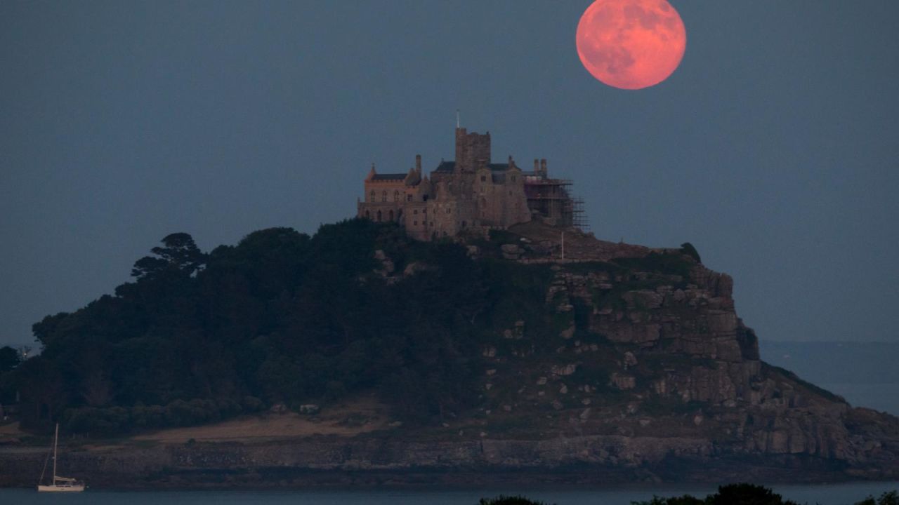 CNNE 1222901 - la llamada superluna de fresa llega esta semana